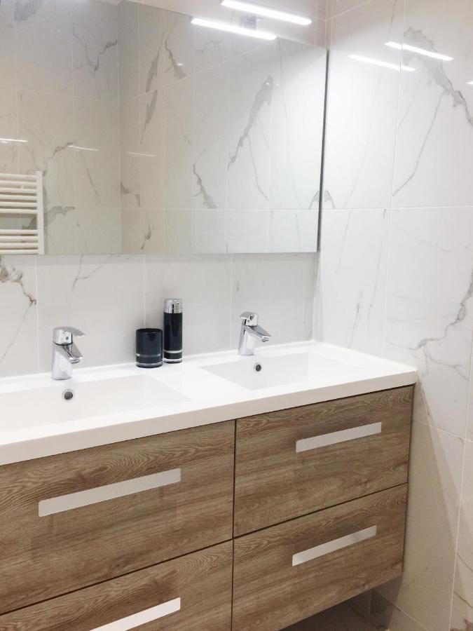 New Apartment In The Heart Of Le Marais Paris Eksteriør bilde